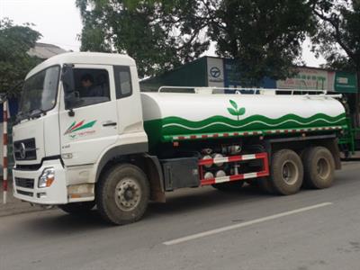 Xe phun nước rửa đường 13 khối Dongfeng 13m3 3 chân nhập khẩu