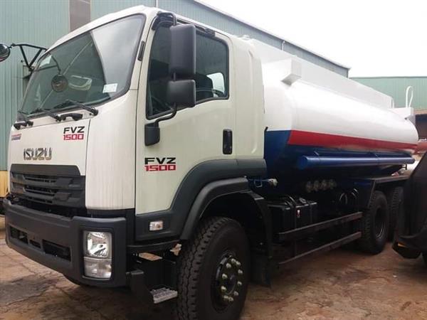 Xe téc chở xăng dầu 18 khối 18m3 isuzu là sản phẩm xe ô tô xitec chở nhiên liệu là xăng hoặc dầu được đóng trên nền xe ô tô tải isuzu 3 chân isuzu fmv 1500