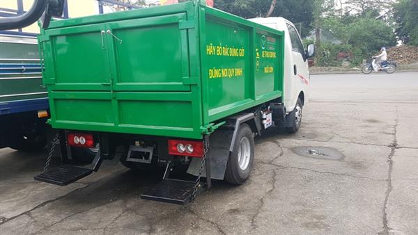 Thùng xe chở rác mini jac có dung tích thùng chứa 3m3 tải trọng 1,25 tấn